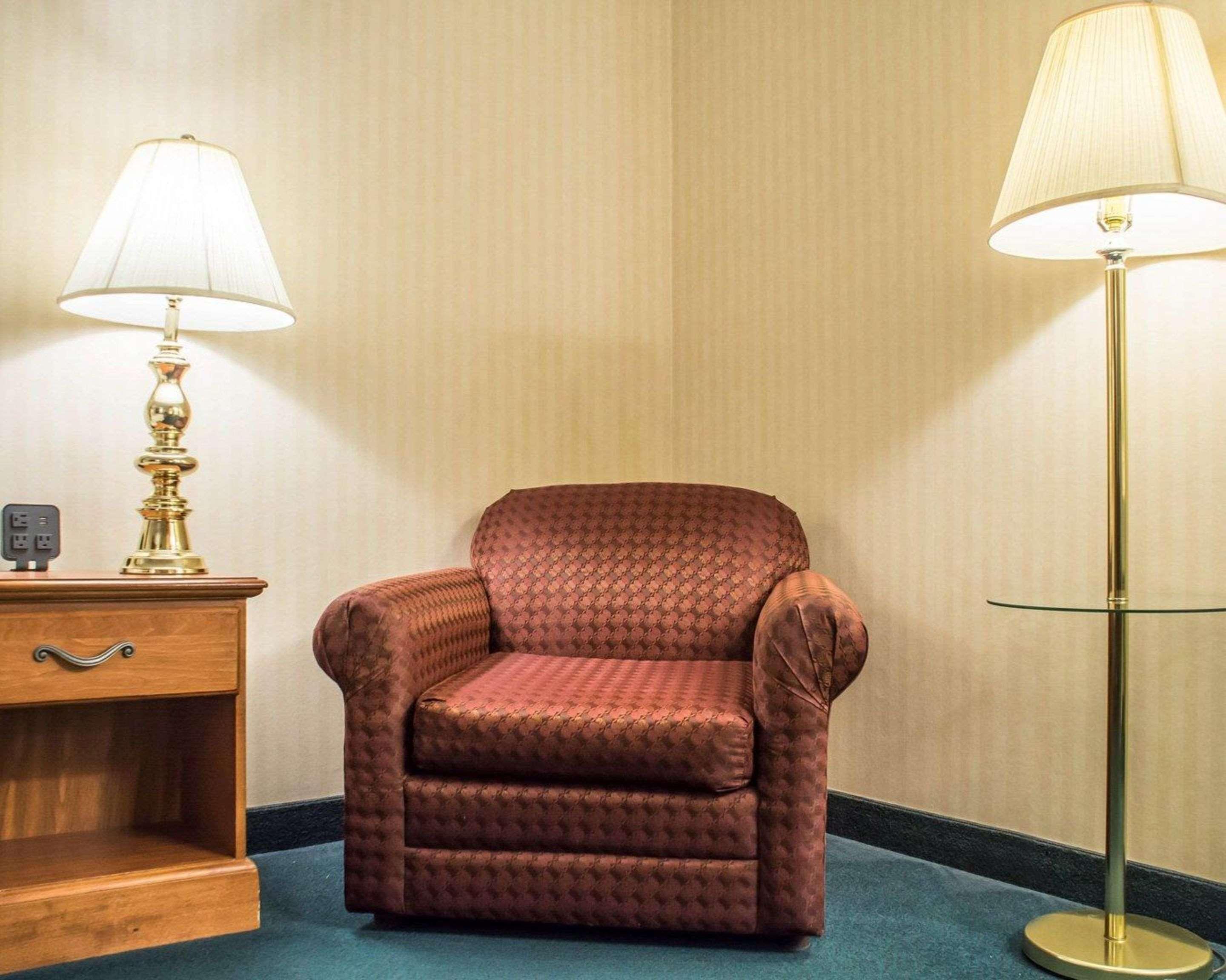 Comfort Inn Binghamton I-81 Buitenkant foto