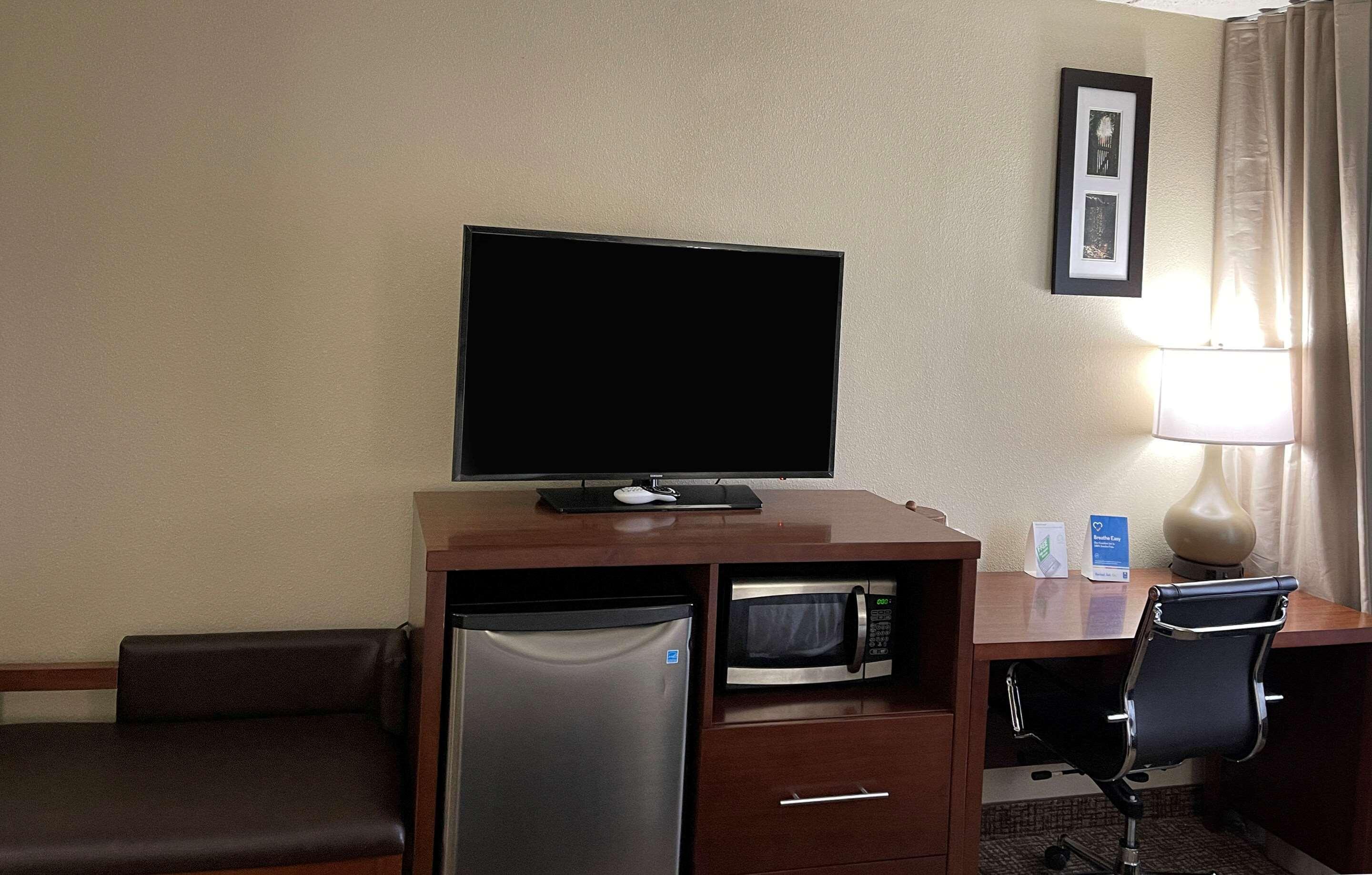 Comfort Inn Binghamton I-81 Buitenkant foto