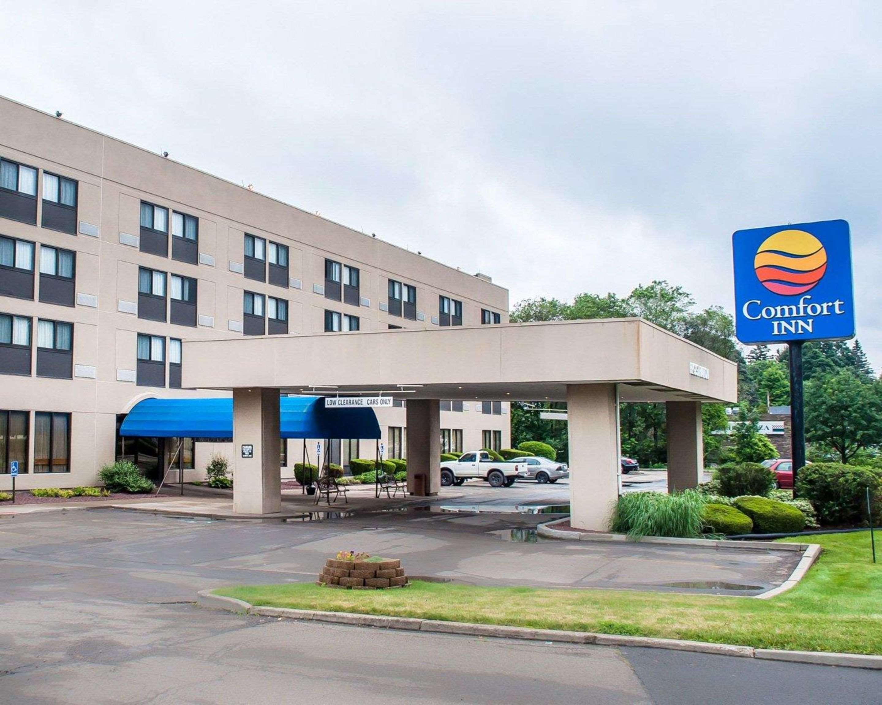 Comfort Inn Binghamton I-81 Buitenkant foto
