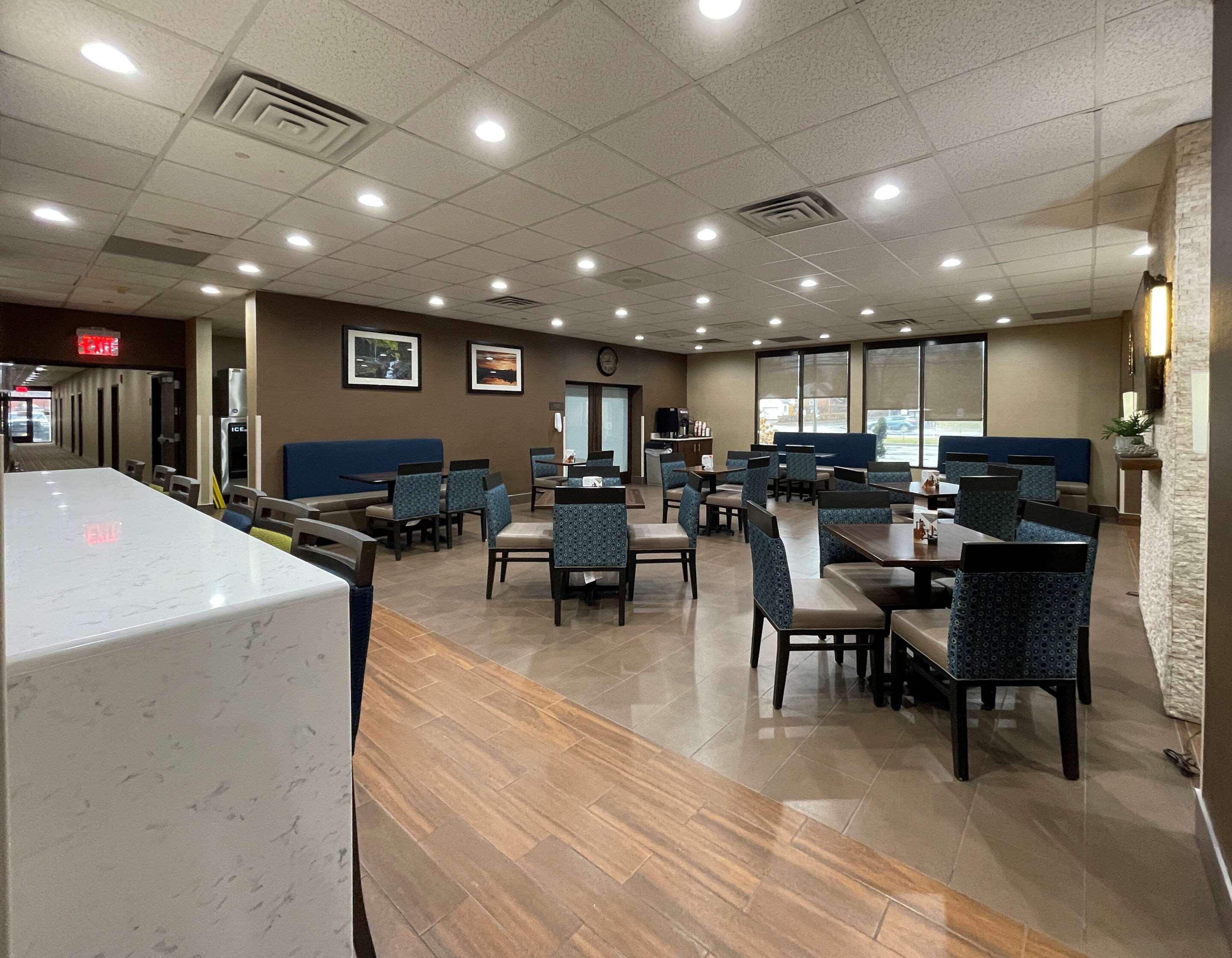 Comfort Inn Binghamton I-81 Buitenkant foto