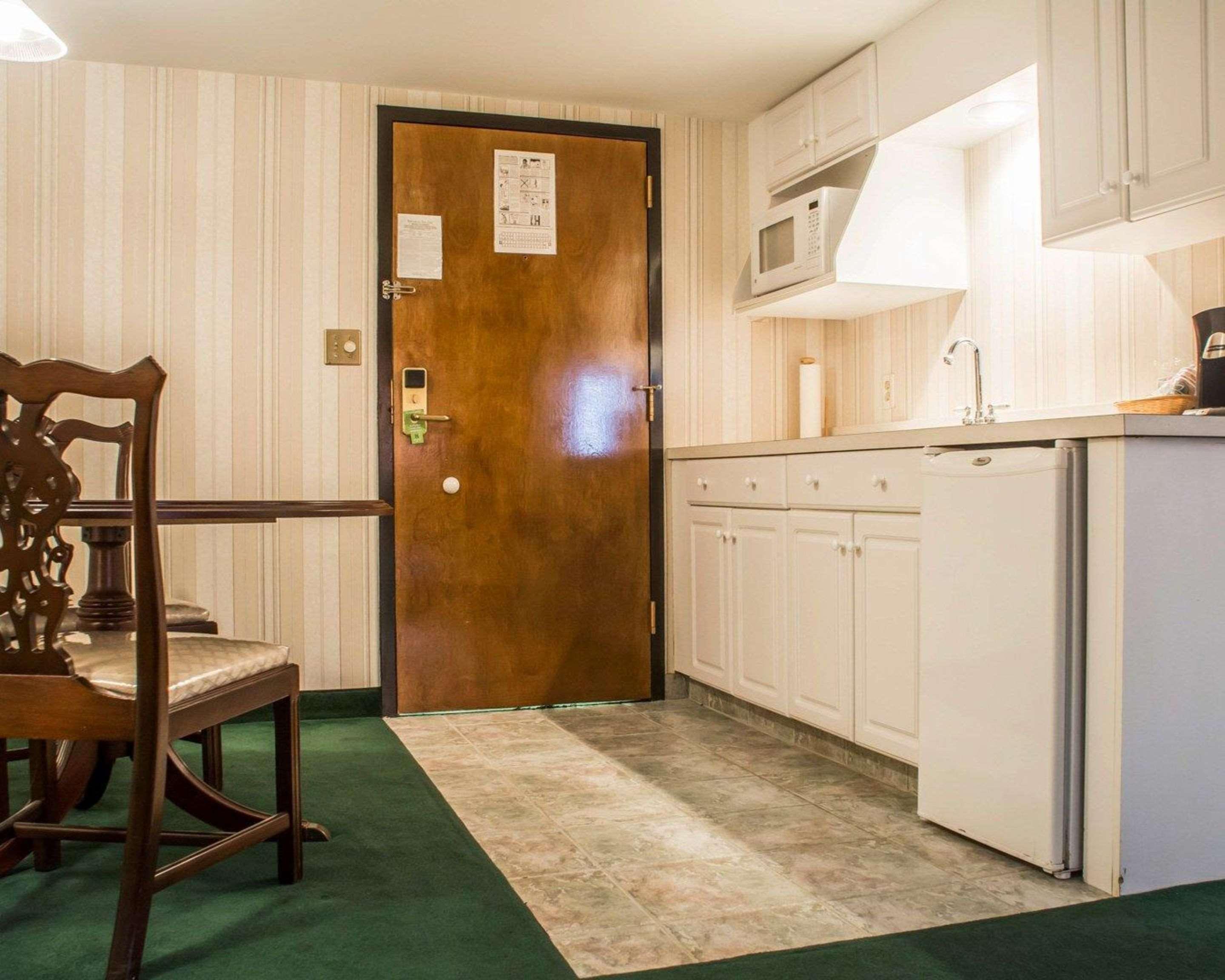 Comfort Inn Binghamton I-81 Buitenkant foto